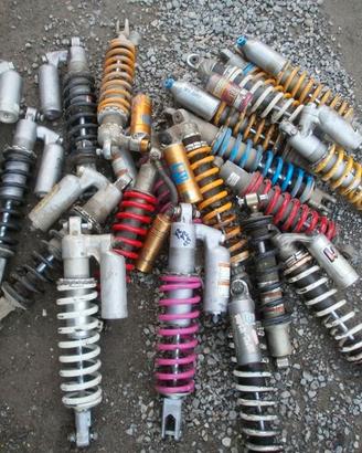 Mono ammortizzatori dal 1990 al 1999