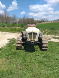 2 Trattori agricoli cingolati