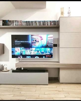 Parete attrezzata tv