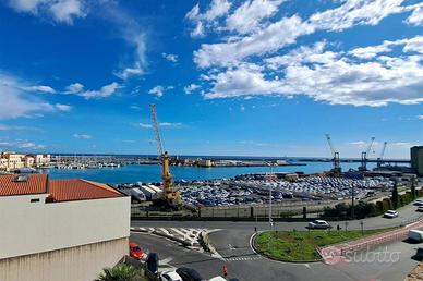 Immobile di 2750 m² con più di 5 locali a Catania