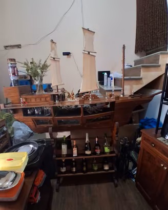 mobile bar a forma di barca