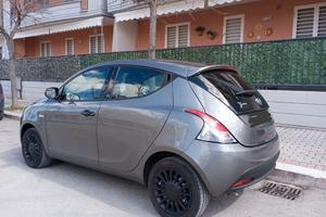 Lancia Ypsilon 1.2 benzina GPL Elefantino