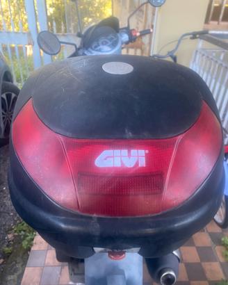 Bauletto givi 30 litri completo di piastra