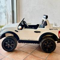Auto elettrica bambino
