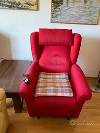 Poltrona alzapersona reclinabile DueG 2mot