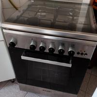 CUCINA(GLEM) 4 FUOCHI CON FORNO A GAS 