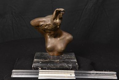 Busto donna Liberty bronzo su marmo - Fermacarte