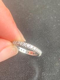 Anello in oro bianco 18kt  con diamanti