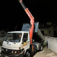 Gasolone con gru e gancio omologato