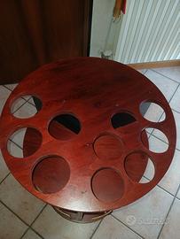 Carrello portabottiglie.