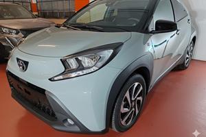 TOYOTA Aygo X 1.0 VVT-i 72cv 5 Porte Trend + R17
