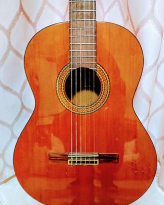 Chitarra classica Alhambra modello 4C originale.