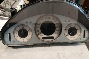QUADRO STRUMENTI MERCEDES CL E (W211)
