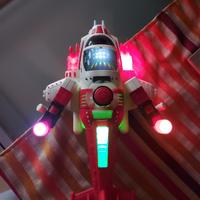 Elicottero giocattolo con luci e suoni