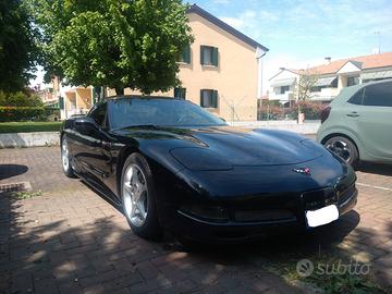 Corvette C5 nera 2004 cambio manuale