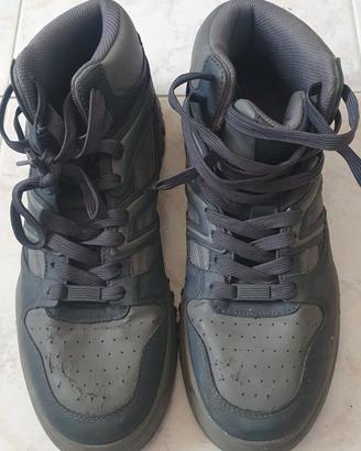 Scarpe Bershka uomo 42 grigie