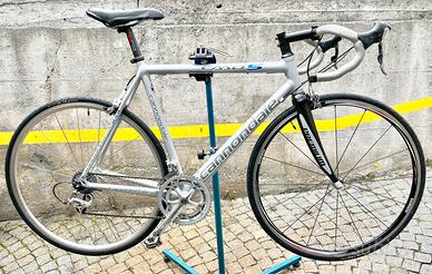 Bicicletta da corsa Cannondale Caad5