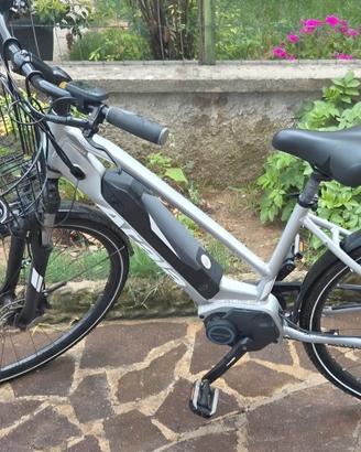 Atala district 6.4 donna ebike elettrica