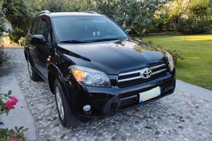 TOYOTA RAV  4