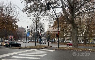 QUADRILOCALE AMPIO E RISTRUTTURATO IN CORSO ADRIAT