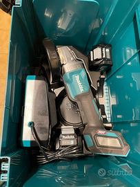 Makita XGT GA044G