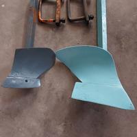 Avanvomeri per aratro trattore