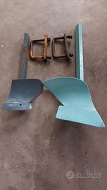 Avanvomeri per aratro trattore