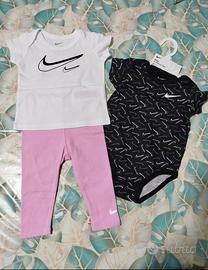 Nike completo 9 mesi