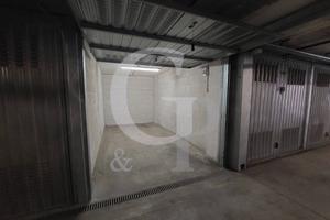 Box / Garage di 15 m² a Bologna