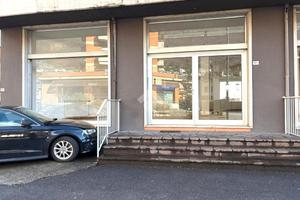 NEGOZIO A DARFO BOARIO TERME