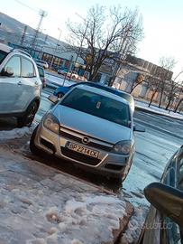 Opel Astra 1.4benzina Bulgara