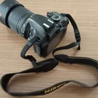 Fotocamera Reflex NIKON D3200 + Obiettivo 18/105mm
