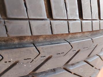 Goodyear 175/65 r15 NO cerchio