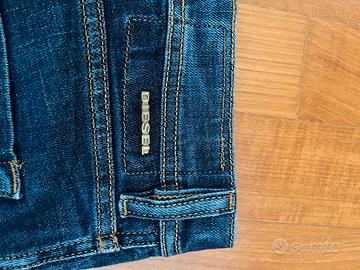 Jeans Diesel Theppar slim carrot denim