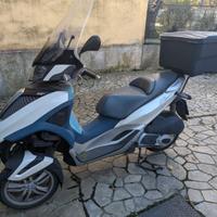 Piaggio MP3 300 - 2013