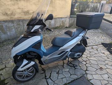 Piaggio MP3 300 - 2013