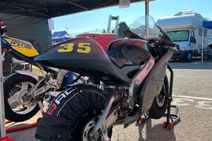 Aprilia rs 125 pronto pista