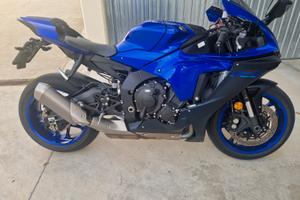 Yamaha YZF R1 - 2023