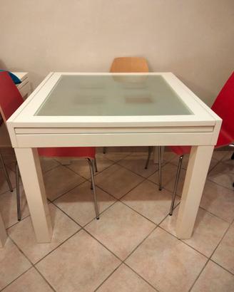 Coppia di tavoli allungabili 90x90