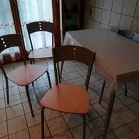 N. 4 sedie cucina