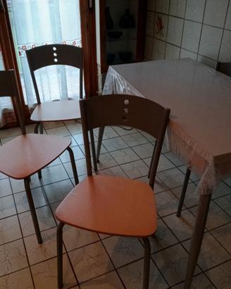 N. 4 sedie cucina