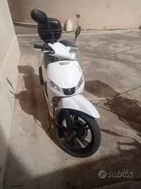 Peugeot Tweet 125 - 2019