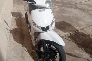 Peugeot Tweet 125 - 2019