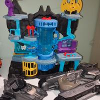 Bat-caverna e Bat-mobile 2 in 1