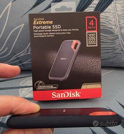 SSD Portatile SanDisk Extreme 4TB NVMe Garanzia