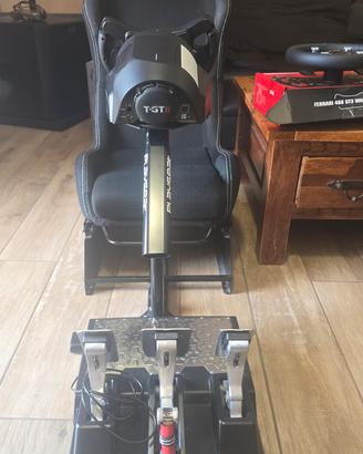 Postazione Simracing Completa: Thrustmaster T-GT 2