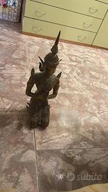 Statua Guardiani del Tempio vintage in bronzo