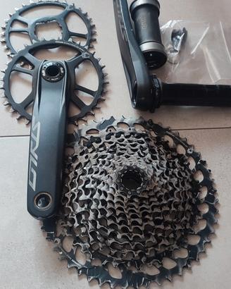 guarnitura movimento centrale,pacco pignoni,corone