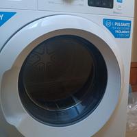 Asciugatrice INDESIT YT M11 82 RX   nuova