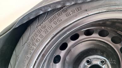 Pneumatico Pirelli PZero Nero